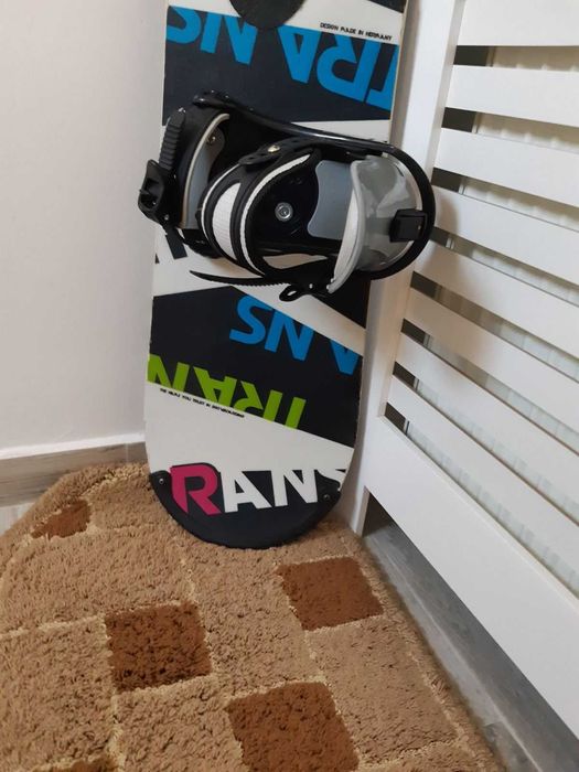 Placa snowboard 145 cm Trans cu legaturi incluse