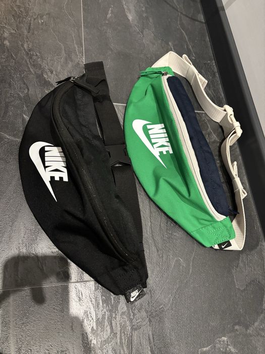 Чантичка Nike тип паласка