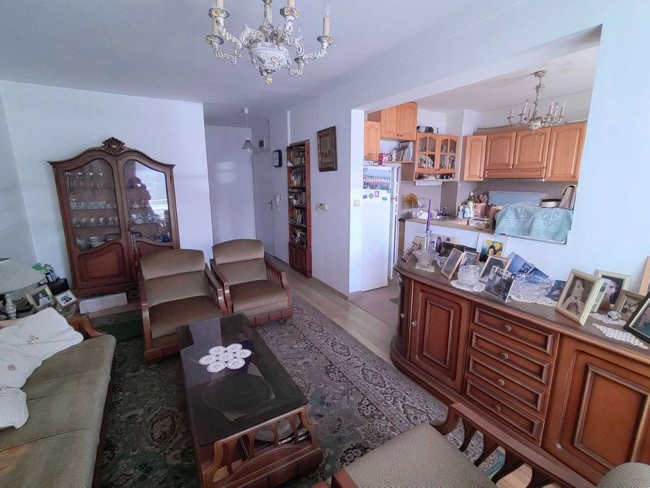 Продава се Двустаен апартамент в София, Център - 72 кв.м за 3195 €/кв.м - Снимка #3
