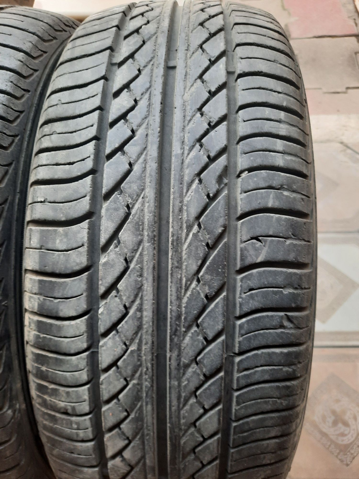 195/55R15 Hankook optimo 2 дона.