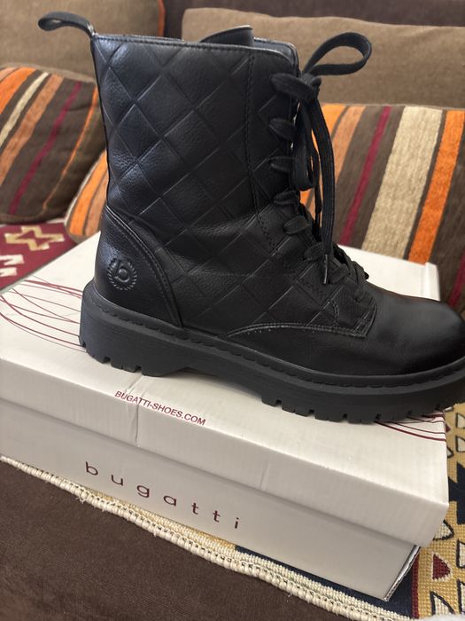 Ботинки фирменные Bugatti, 39