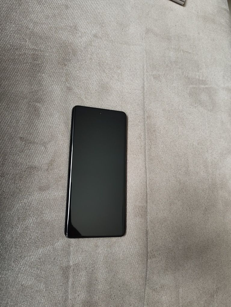 Motorola Edge 40 5G 8/256GB Като Нов