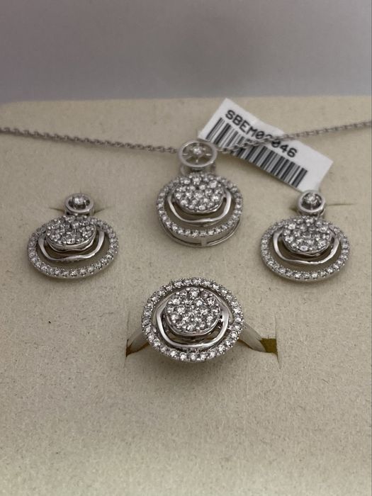 Set aur alb 18kt.cu diamante 1.78ct