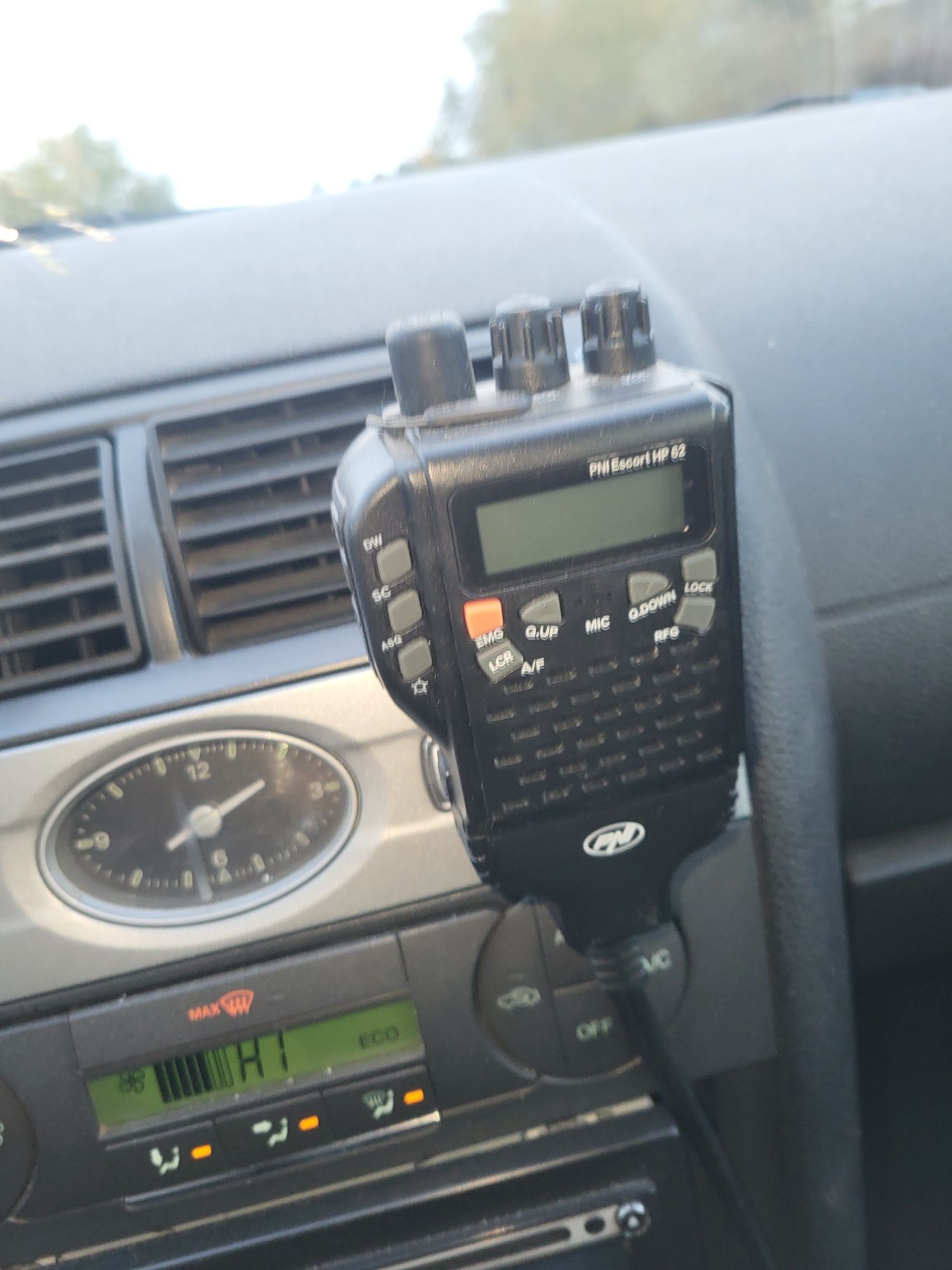 Vând statie cb pni escot HP62