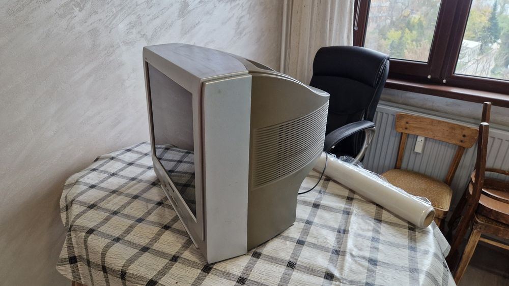 Телевизор panasonic colour