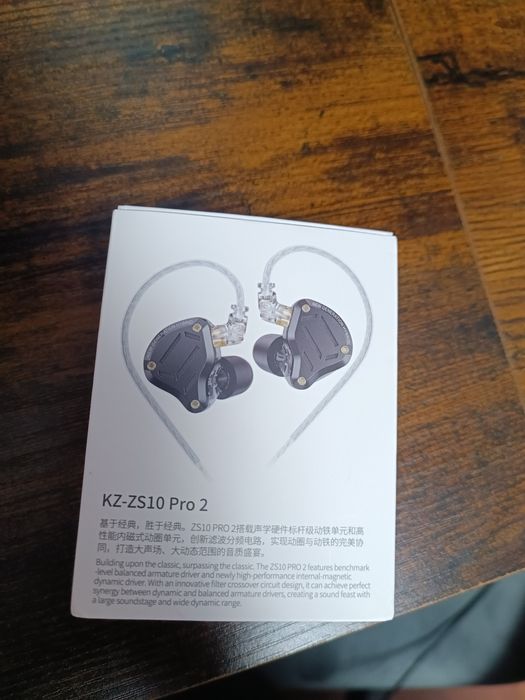 Căști iem kz zs10 pro2
