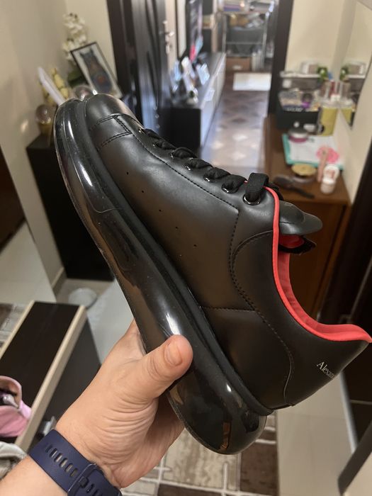 Vand Alexander McQueen