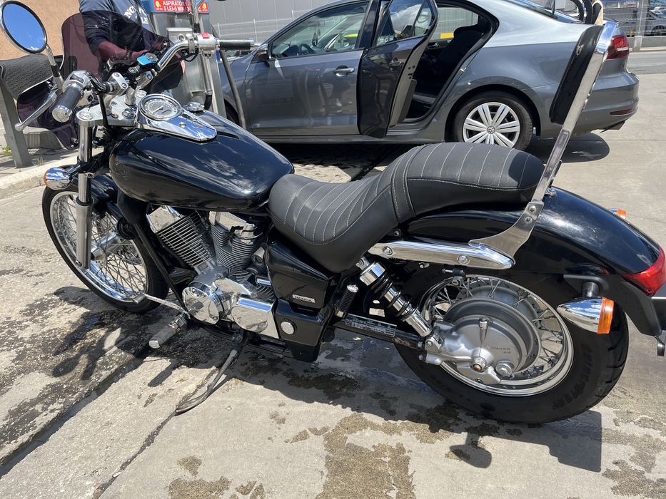 Honda shadow Spirit 750.