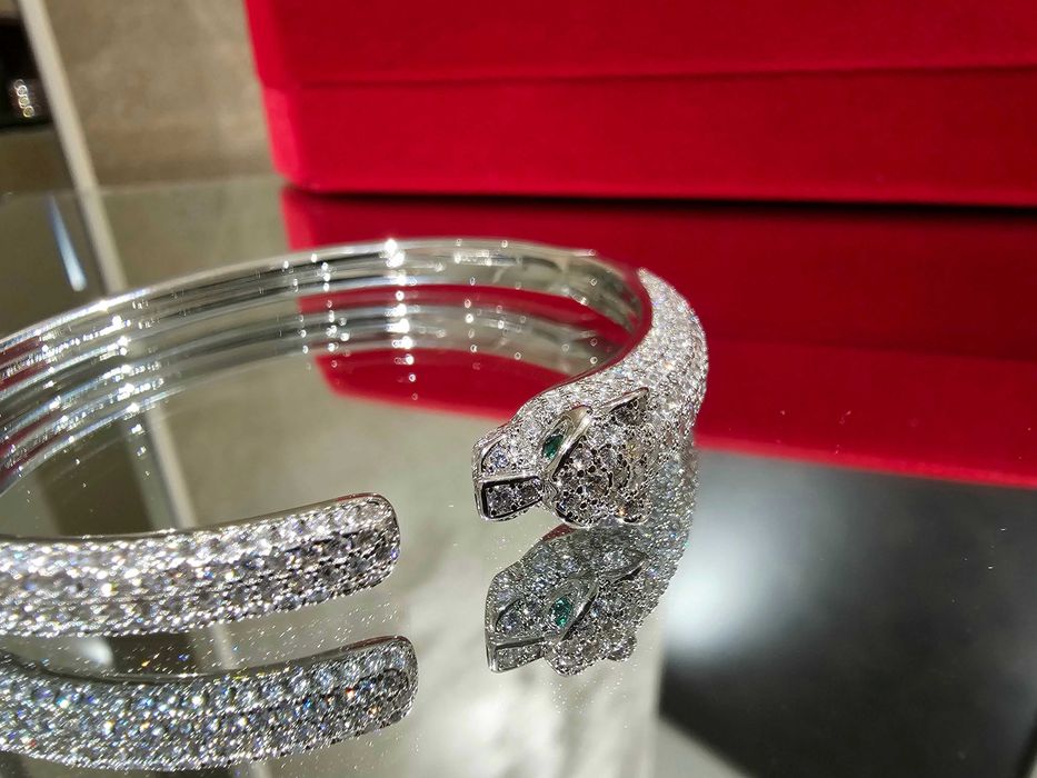 CARTIER Panthere de Cartier White Gold Diamonds Дамска Гривна