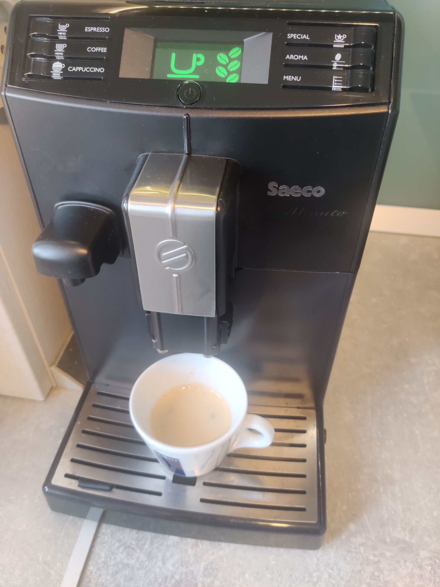 Espressor/ Espresor automat Saeco Minuto HD8763, cana lapte
