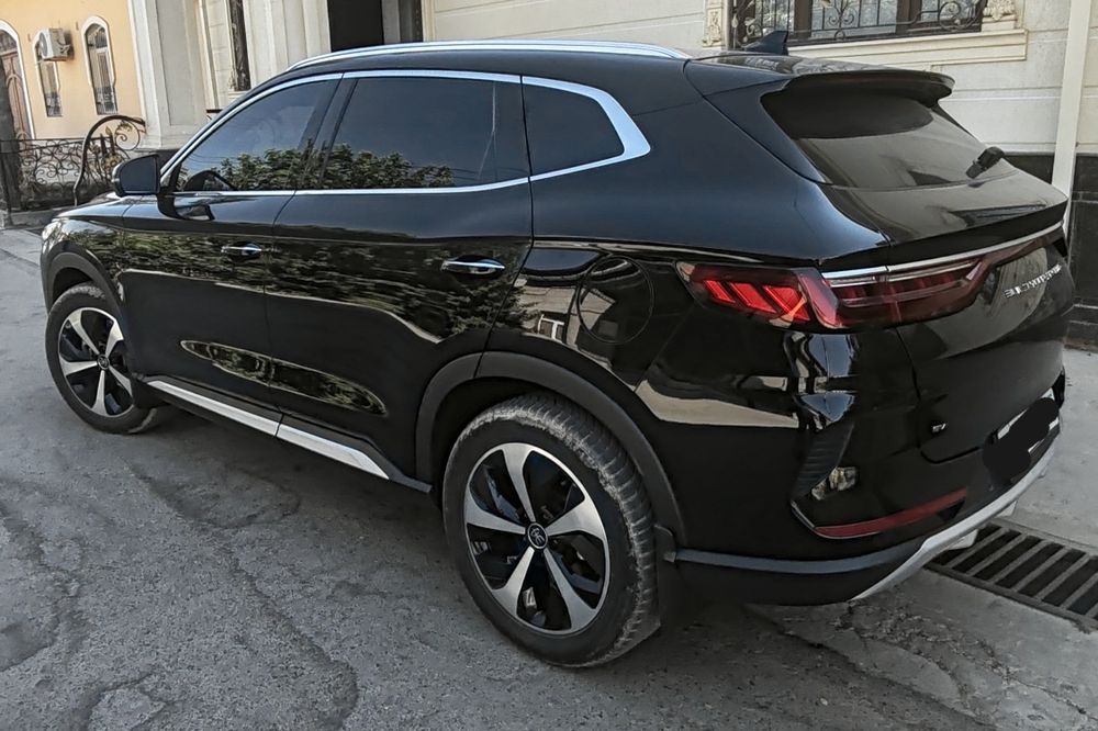 BYD song plus eV 505 sotiladi