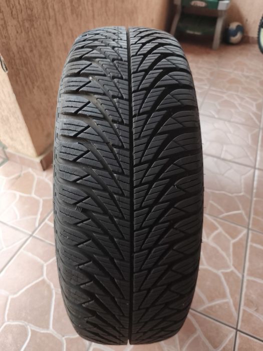 Cauciucuri allseason