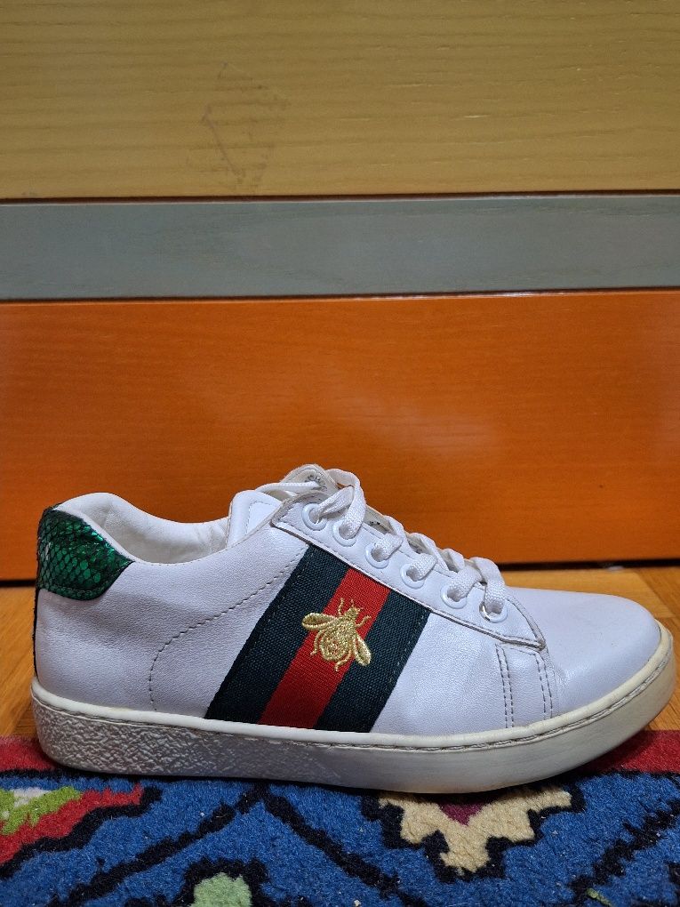 Дамски обувки на GUCCI