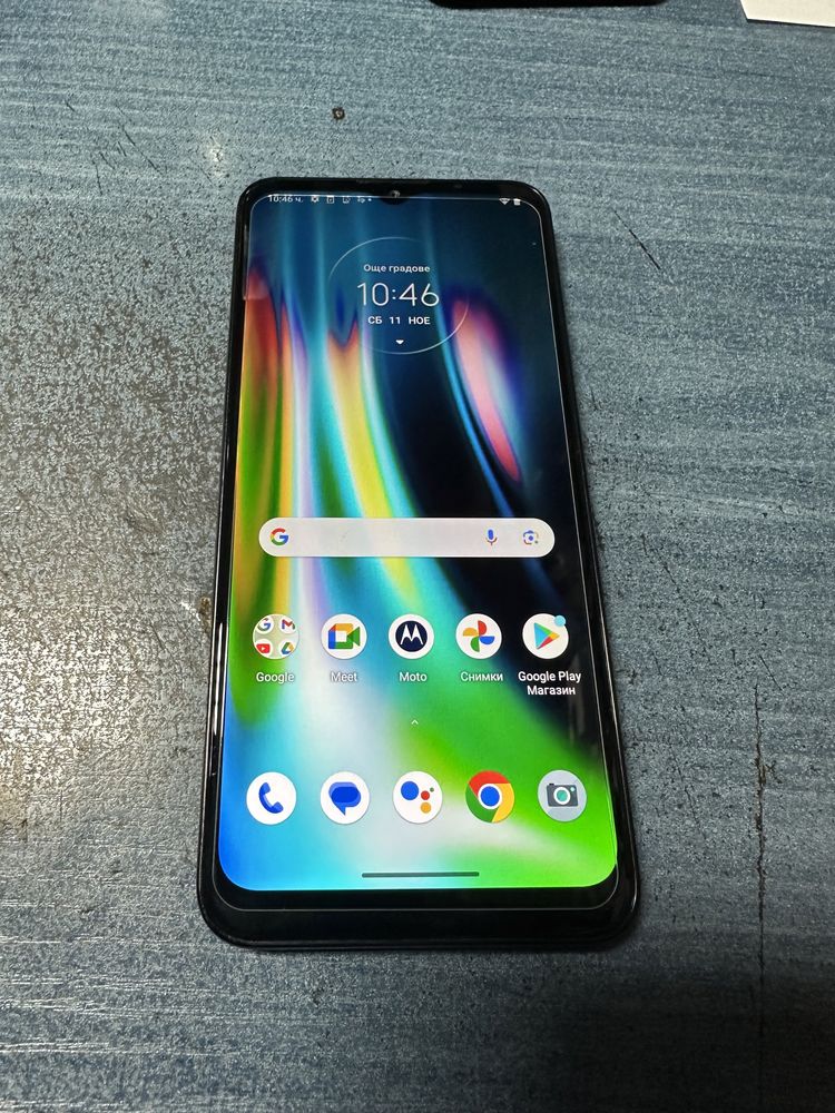 Motorola Moto G9 Play 4/64 - отличен