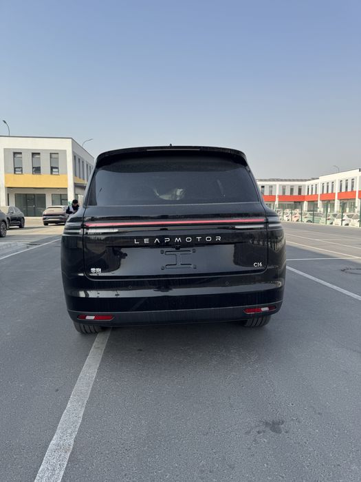 Leapmotor c16 2026 restayling Hybrit 2 pozitsiya 280 km