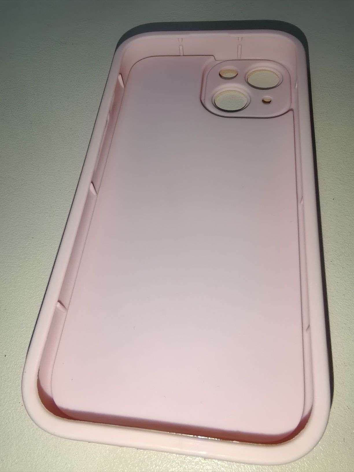 Силиконов гръб за iPhone 15