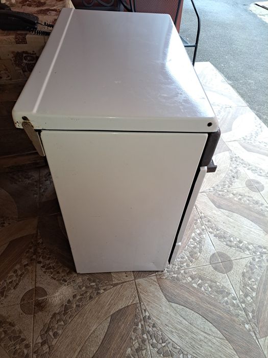 Vand aragaz cu 5 ochiuri si cuptoruptor in stare foarte buna