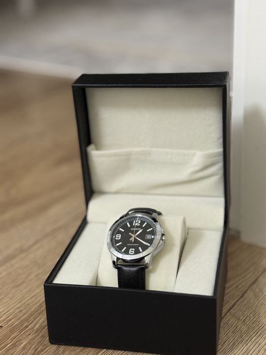 Часы унисекс “Casio”