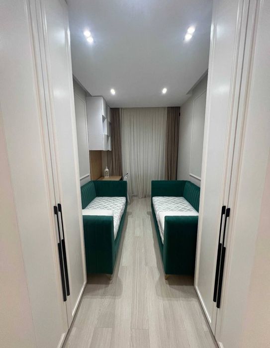 Сдаётся 3х ком квартира на улице Чехова, ор-р: клиника Федорович,108м²