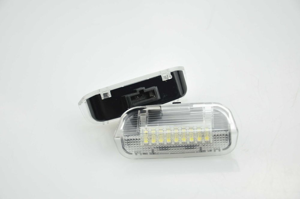 Lampi cu led usi VW Golf, CC, Scirocco, Passat, Eos, Tiguan, Skoda etc