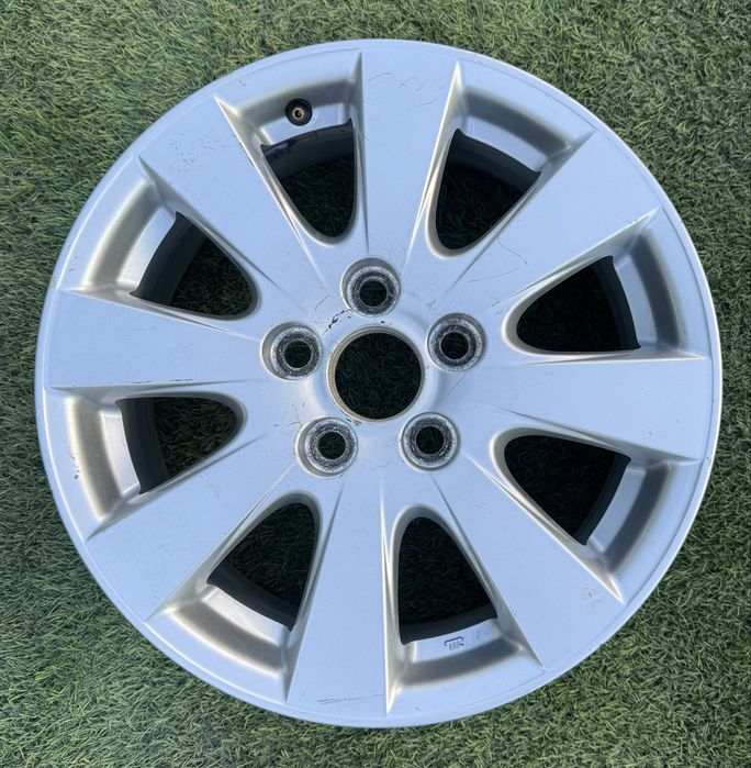 Титанка диск 1шт оригинал Toyota R16 5x114.3