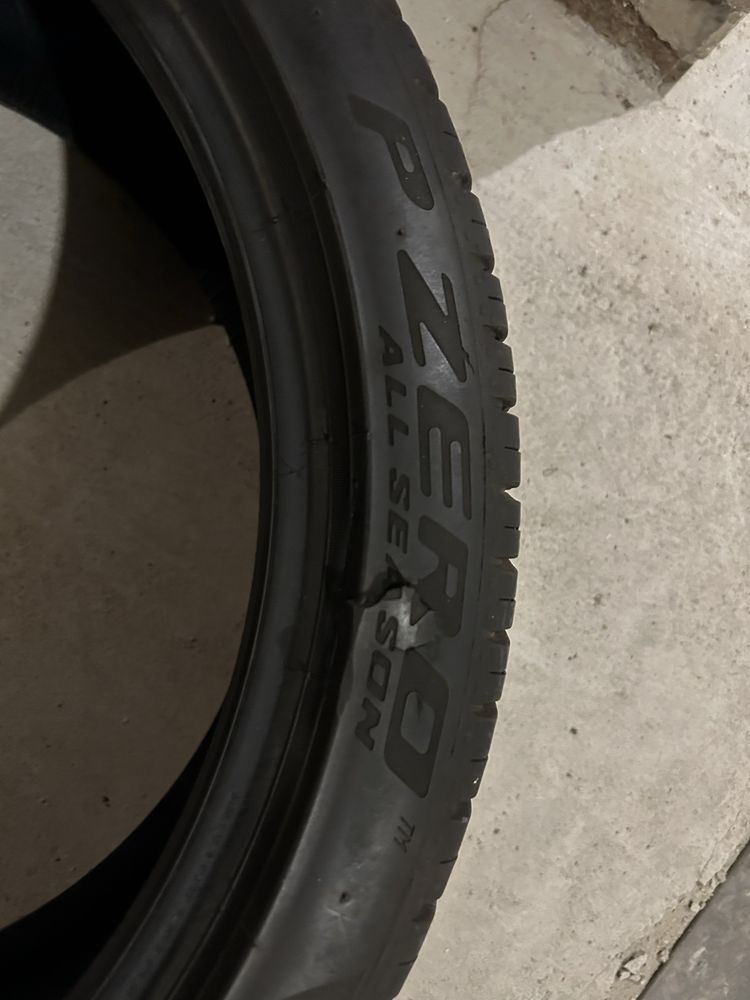 Pirelli P Zero  235/40/19 Всесезонни DOT 3320