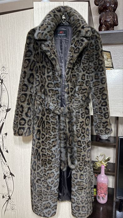 Шуба из искусственного меха