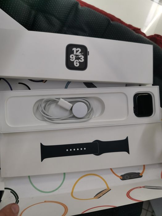 Apple watch se 44 полный комплект акум99% 55000т