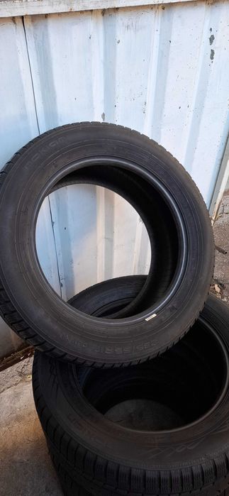 4бр. 235/55/17 Nokian 6.5mm грайфер, дот 20г. Безплатен монтаж