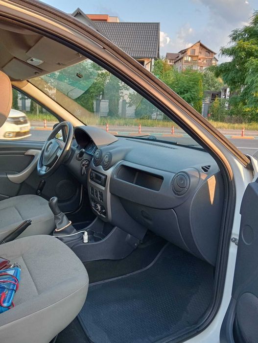 Vand Dacia Logan Van 1.5 Diesel, Aer conditionat