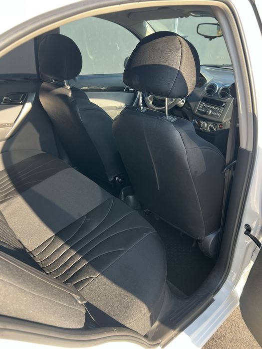 Nexia 3 2018 yil oq Ravon r3 holati ideal 31 000km yurgan