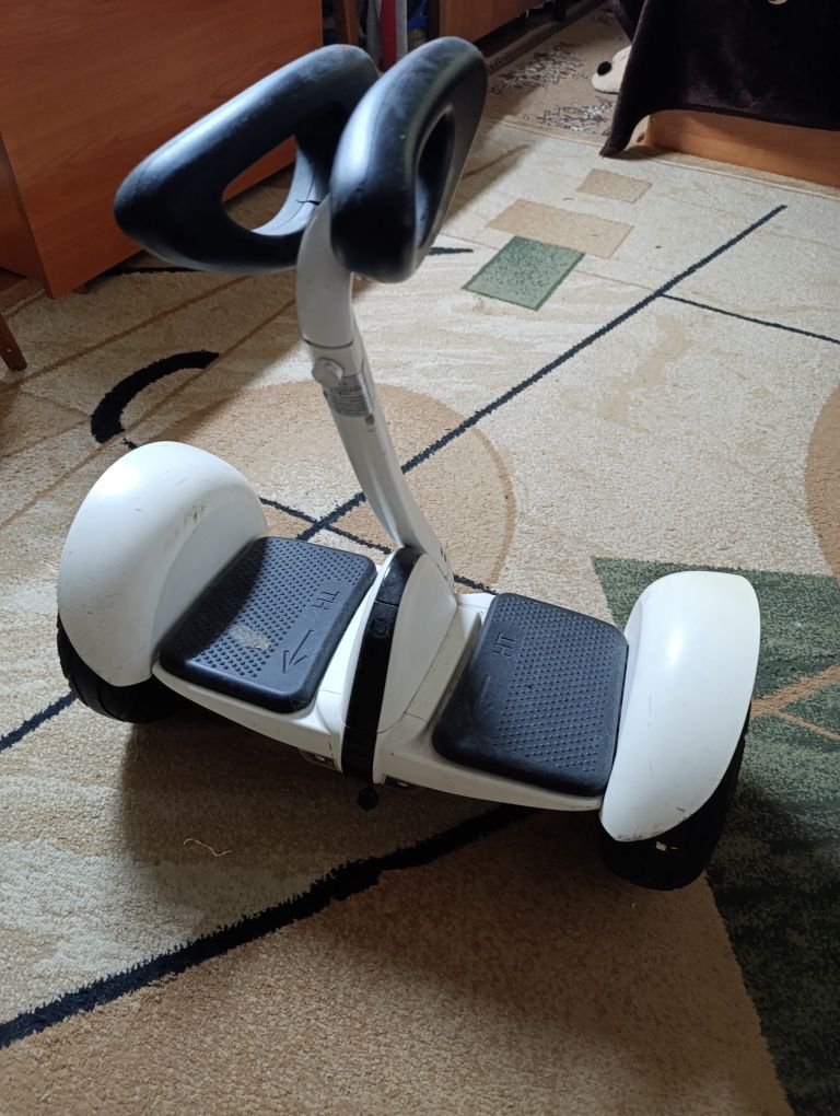 Продам сигвей MINI Robot 36V