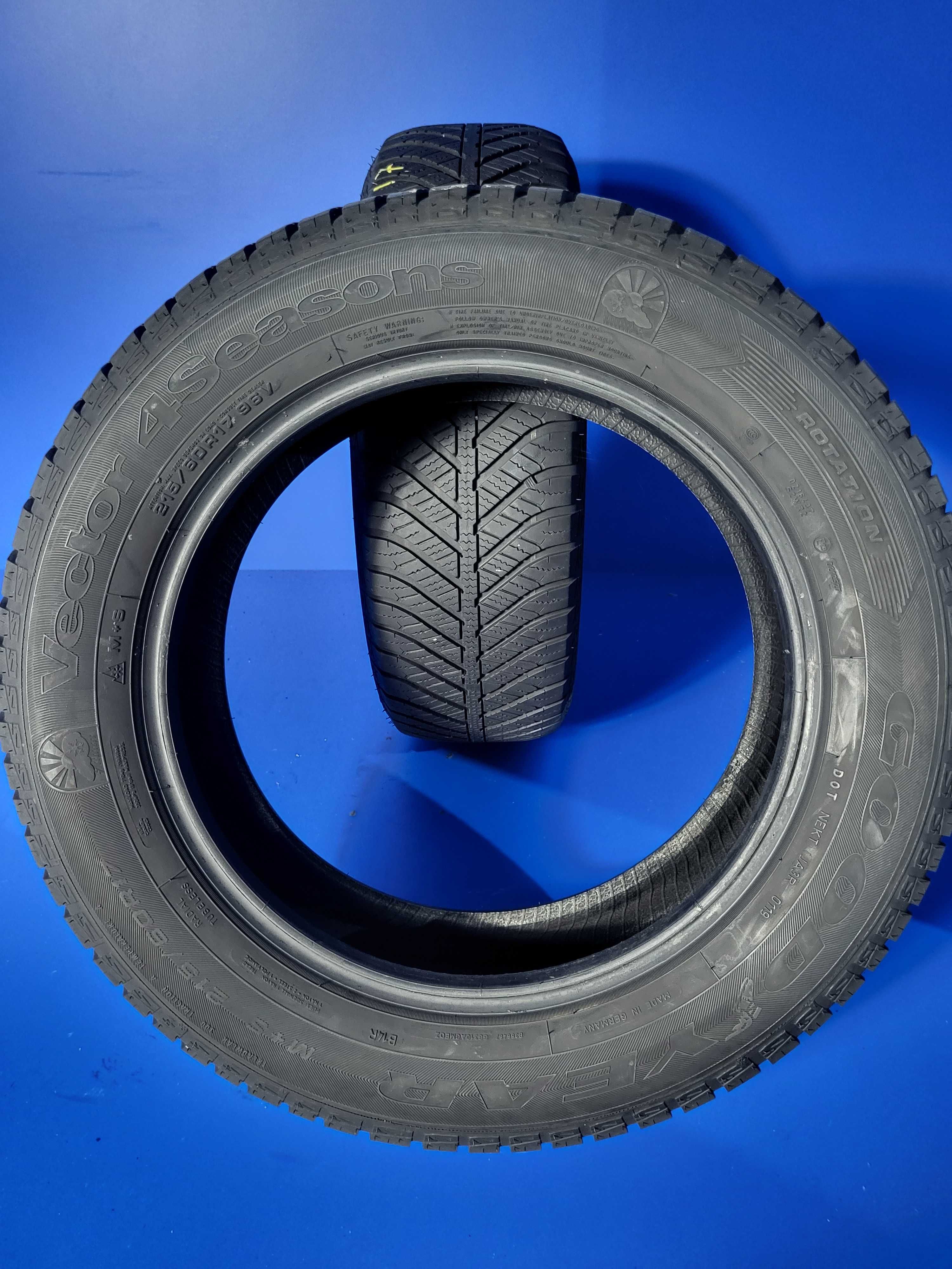 Vand 2 anvelope 215 60 17 Goodyear 4 season m+s - an 2019