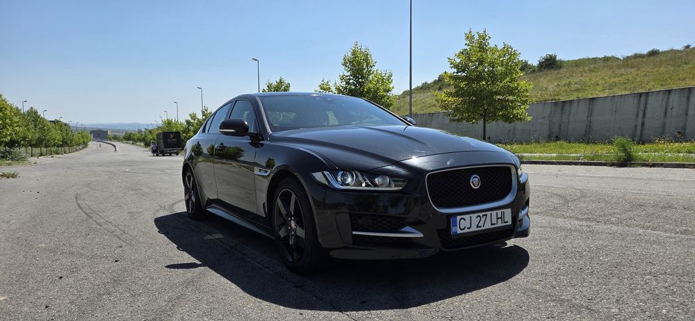 Jaguar XE R Sport