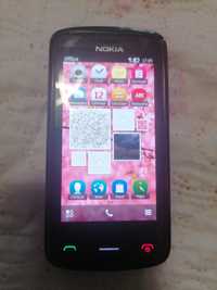 Telefon mobil Nokia C6-01 an apariție 2010