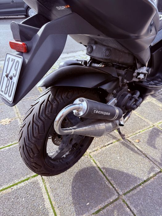 Scuter 49cc Peugeot Jet Force C-Tech