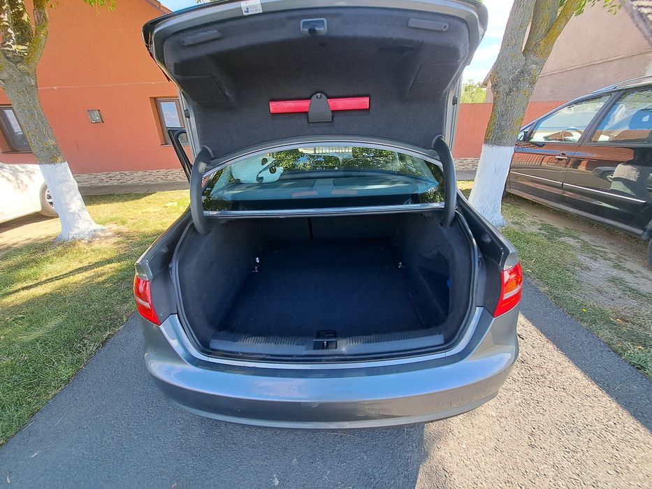 Audi a4 b8.5 2.0 tdi an 2013