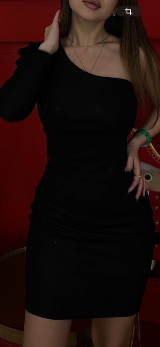 Черное вечернее платье короткое