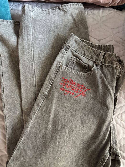 Ed Hardy дънки Urban Outfitters