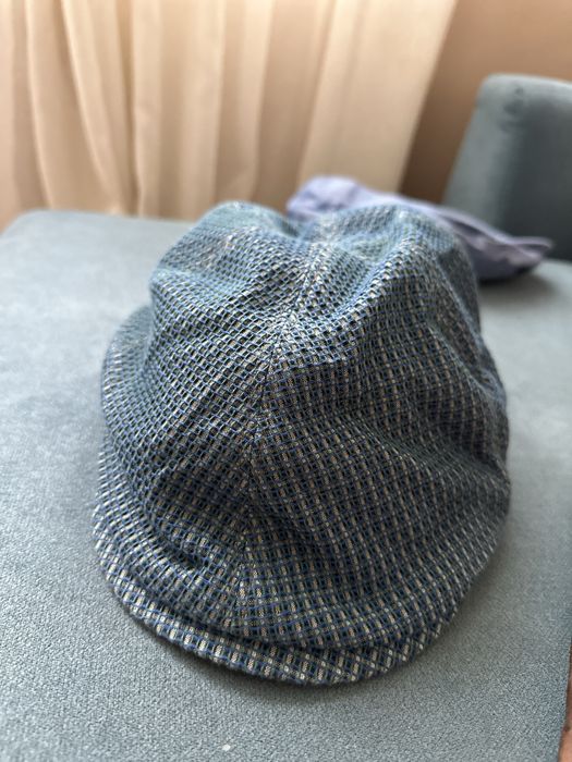 Мъжки каскети различни размери