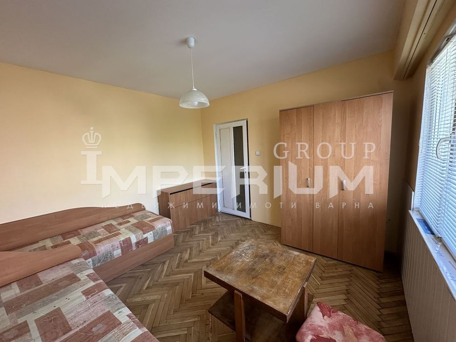 Дава се под наем Тристаен апартамент в Варна, Трошево - 65 кв.м за 357 € - Снимка #1