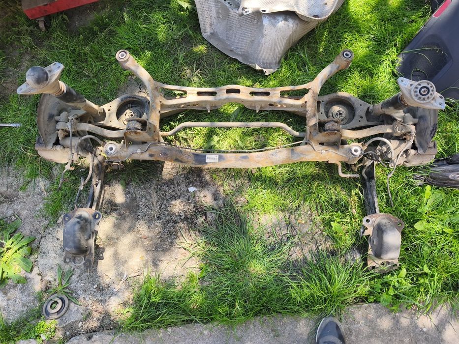 Punte spate completa Volkswagen Passat B6 2005-2010
