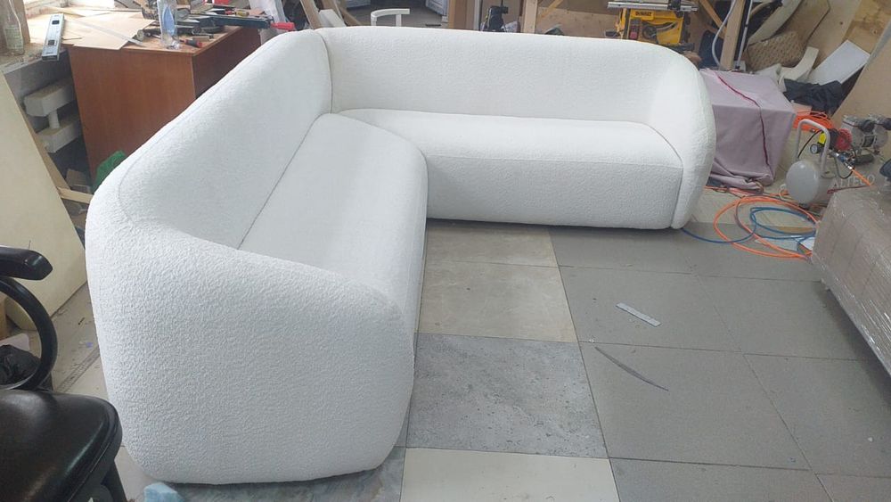 Перетяжка мягкой мебели в Астане