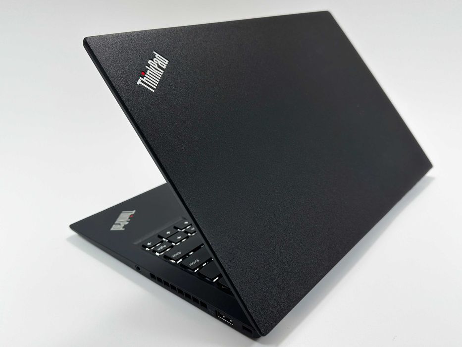Laptop Lenovo X1 Carbon G5 i7-5th 16GB RAM 1 TB SSD Garantie 12 luni