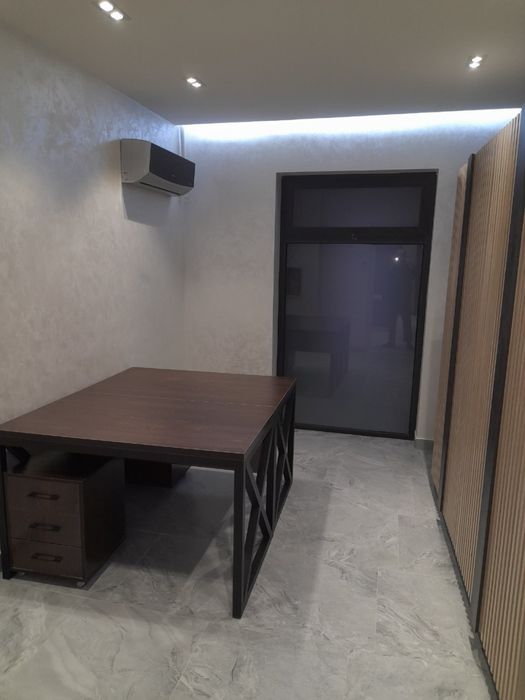 Аренда коммерция стадион Старт 120 м2 4 комнаты офис / шоурум