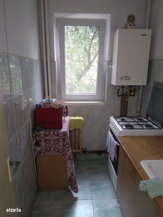 TATARASI-ap. 2 camere, 33mp. et.2/8, curat, liber,fara risc