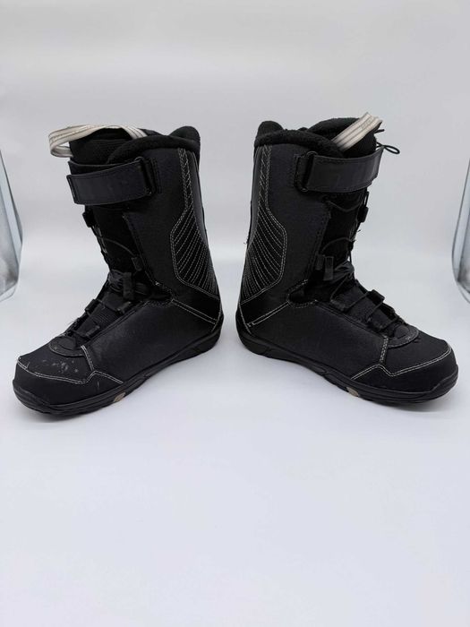 Boots snowboard Deeluxe marime EUR:42 Mondo:27