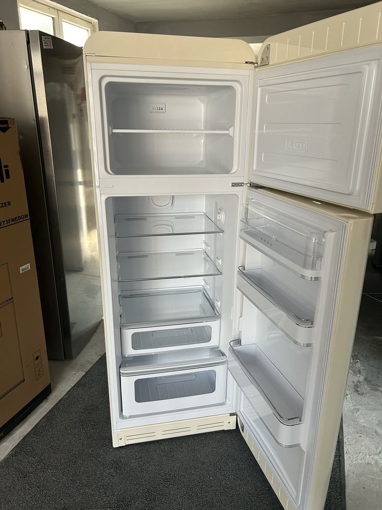 А+++ Нов Ретро Хладилник SMEG FAB30RCR5 , Цвят кремав - 172 См
