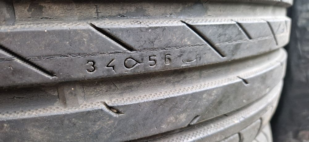 Cauciucuri Nokian 225 45 17 vara