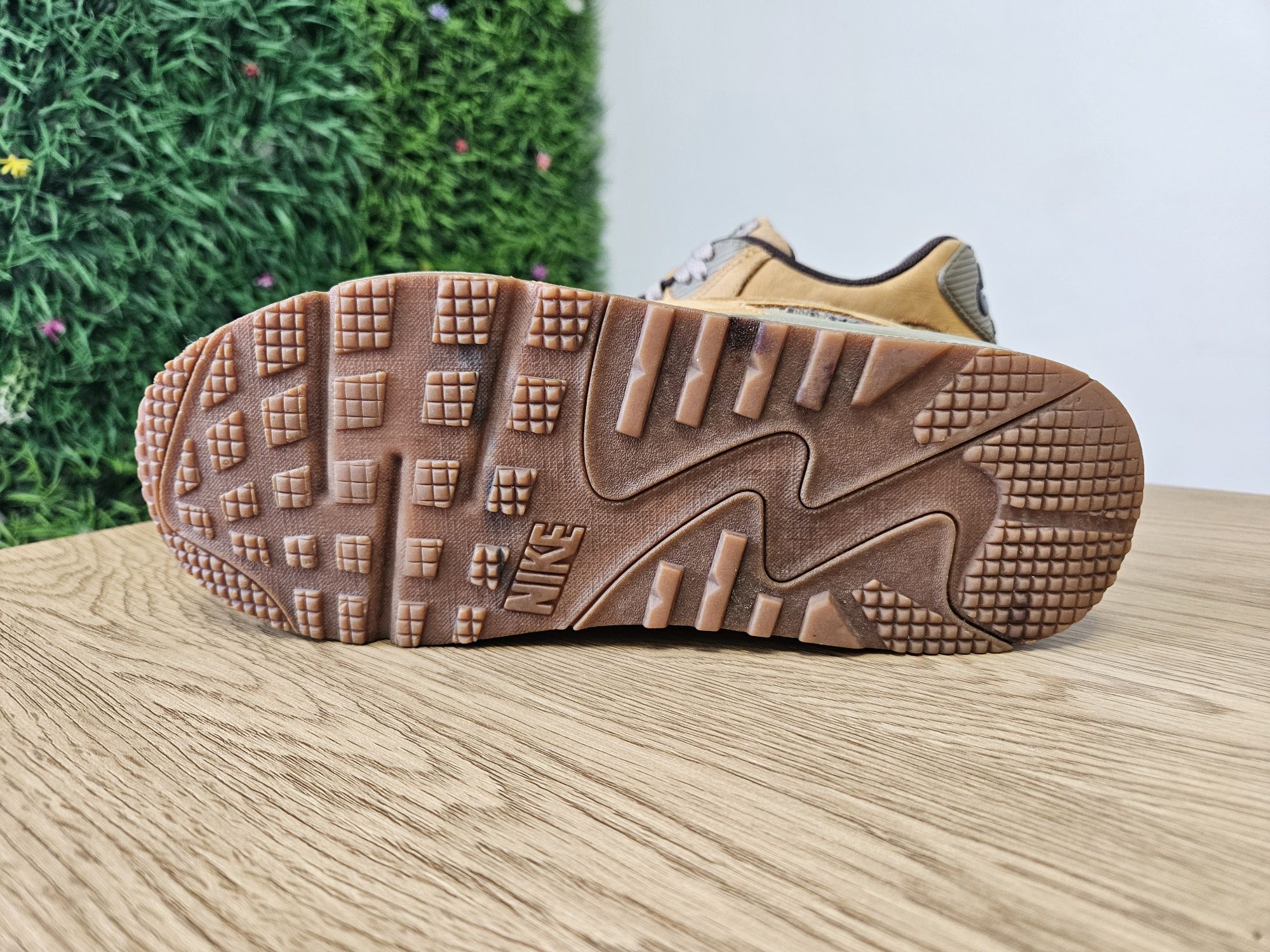 Nike Air Max 90 - 40.5 номер маратонки